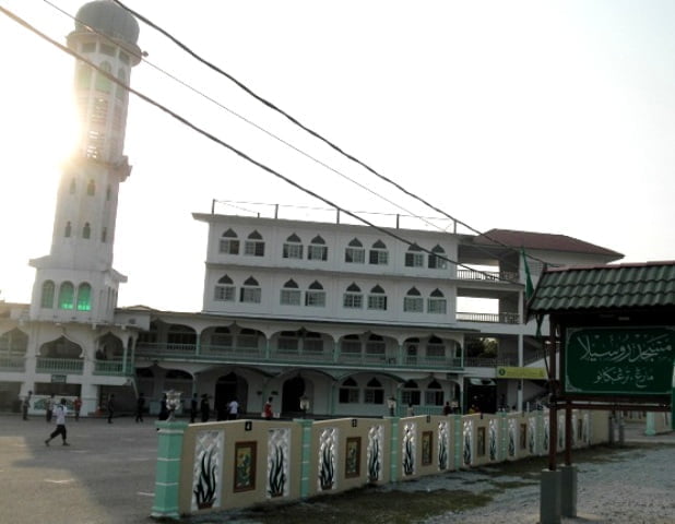 خطبة هاريراي عيد الفطر 1433 هجرية http://www.buletinonline.net/images/stories/aberita1/m%20rusila.jpg